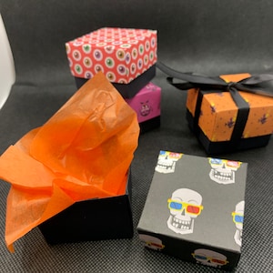 Halloween Gift Boxes 2in. x 2in.