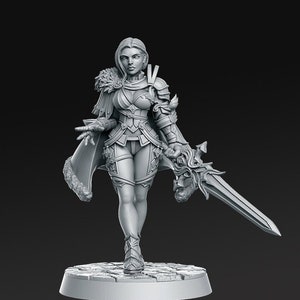Leanne - Warrior Princess - 32mm - 28mm Miniatures for Tabletop Gaming (DnD, D&D,  ) by RN Estudio