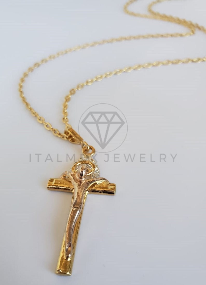 18K Gold Plated Modern Christ Pendant with 22 Gold Plated Chain Dije de cristo Moderno con Cadena de 22 de Oro Laminado de 18K