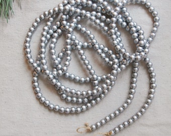 Guirlande de perles argentées | Décoration de cheminée de Noël bohème