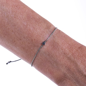 Pulsera de hilo de estrella de hematita | Cordón metálico ajustable | Hecho a mano.