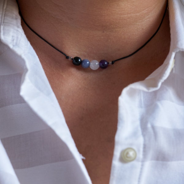 Collier fierté asexuelle, bijoux en agate naturelle, collier LGBTQ+, cadeau pour la communauté asexuelle, cadeau pour elle, acceptation et diversité.