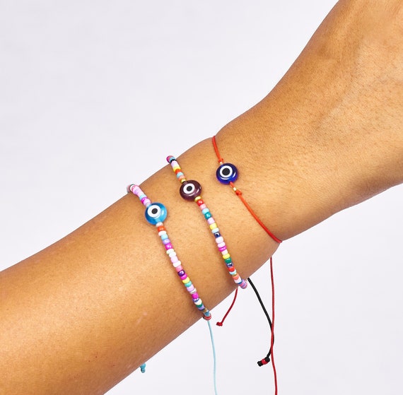 Small evil eye best sale bracelet
