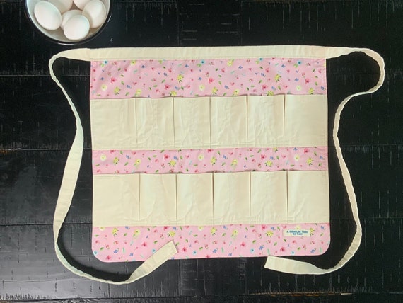 Chicken Egg Gathering Apron – Farm Fresh Egg Holder with Pockets – Homesteading Gift Idea