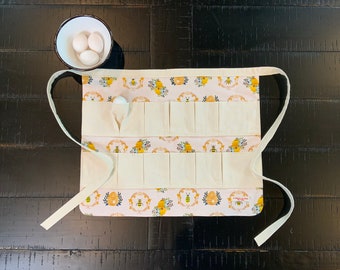 Chicken Egg Gathering Apron – Farm Fresh Egg Holder with Pockets – Homesteading Gift Idea