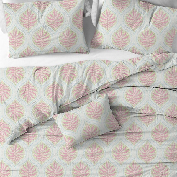 Duvet Cover in Airlie Spring Green Ogee Floral Watercolor