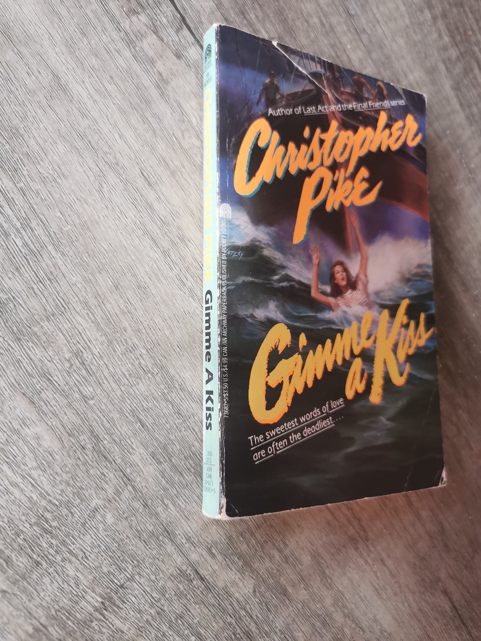gimme a kiss christopher pike summary gimme a kiss christopher pike summary