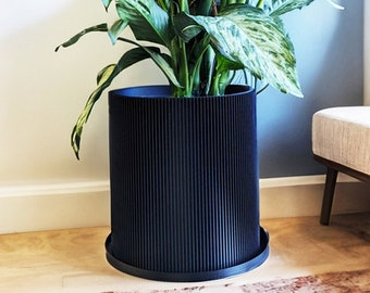 Planter Pot With Drainage, Charcoal Black Ray Design for Small and Large Plants [Water Plate Included] Outdoor and Indoor use Plant Pot