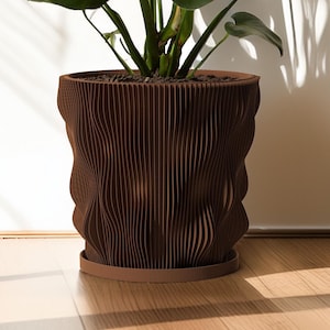 Planter Pot With Drainage, Nut Brown Wave Design for Small and Large Plants [Water Plate Included] Outdoor and Indoor use Plant Pot