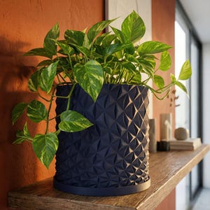 Deep Ocean Blue Knurl Design Planter Pot with Drainage & Water Plate