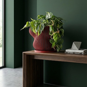 Cache-pot design Mira rouge lave avec système de drainage et plaque à eau