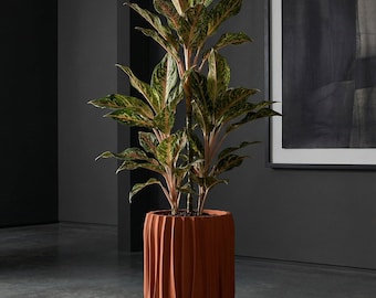Terracotta Orange Kurtain Design Planter Pot with Drainage & Water Plate