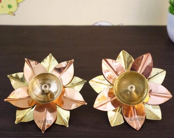 KAPER, lot de 2 décorations florales en laiton | Lampes Puja traditionnelles