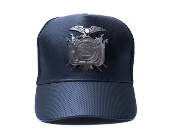 Ecuadorian Emblem Hat, Black Badge Hat, Ecuador Coat of Arms Caps, Ecuador Trucker Hat, Ecuadorian Snapback Hat, Bandera Ecuatoriana