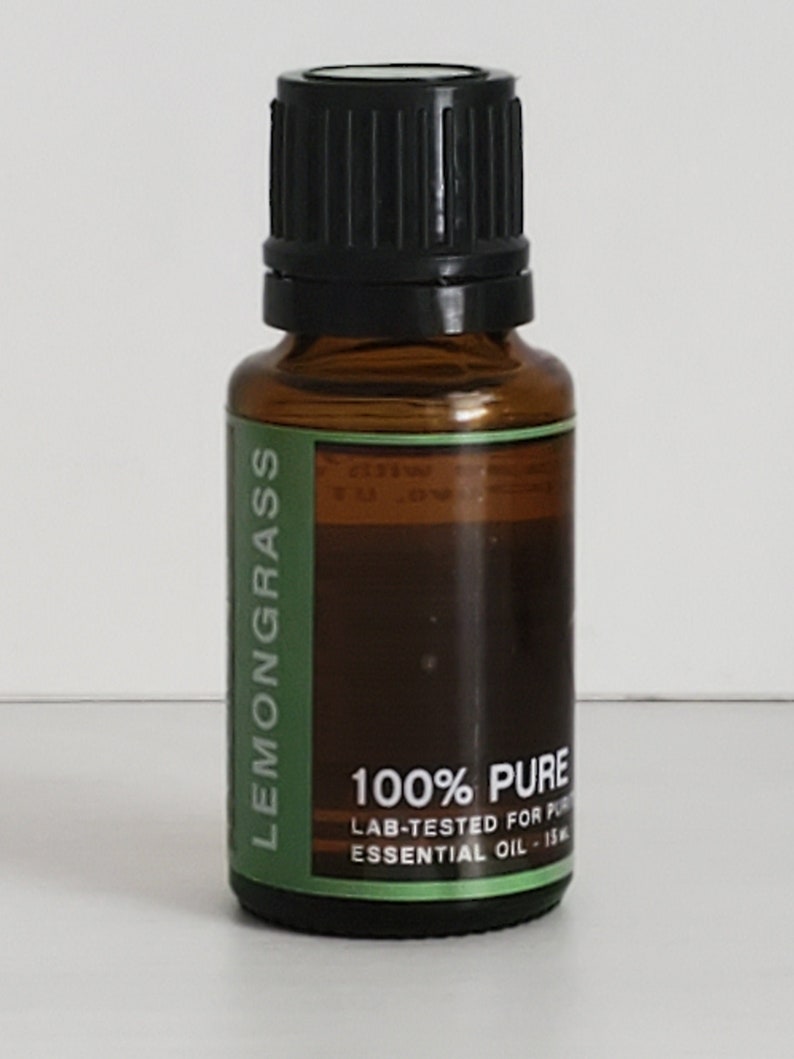 Essential Oil of LEMONGRASS 15ml image 2