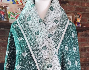 Yak Wool Shawl, Chunky Scarf, Throw Blanket, Paisley & Floral prints reversible handloom Soft Wool Shawl, Soft oversized outfit.