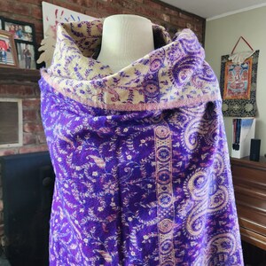 Yak Wool Shawl, Chunky Scarf, Throw Blanket, Paisley & Floral prints reversible handloom Soft Wool Shawl, Soft oversized outfit. image 4