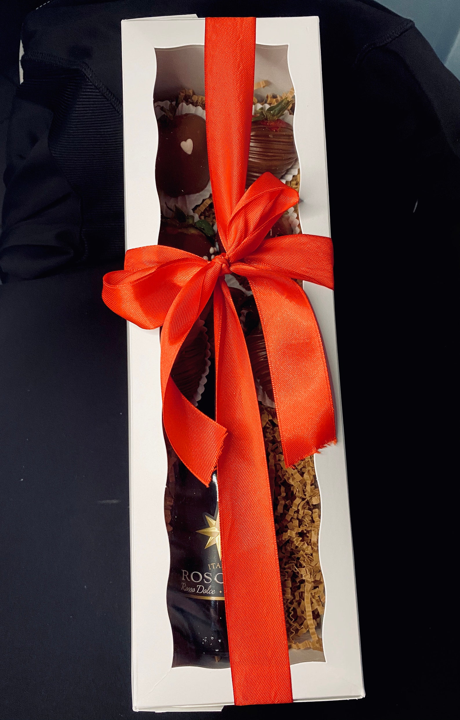 Mini Wine Box Dozen Chocolate Covered Strawberries Box Cookie Box