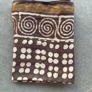 Indigo Braun Farbe Sarong für Frauen, Beach Wrap Pareo, Strandabdeckung, Weicher Stoffschal, Baumwollsarong, Block Print Pareo