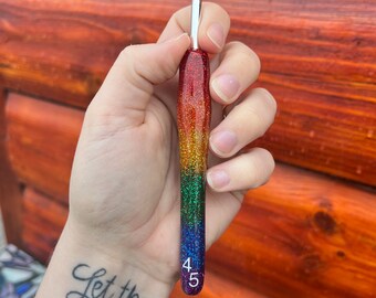 Regenboog glitter maat 4,5 haaknaald