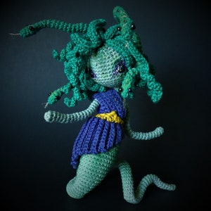 CombiPatternPack Medusa+WaterSprite English(USA)&Dutch bendable doll