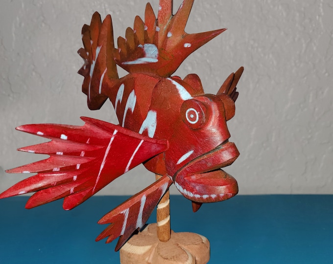 Wood Fish Decor, Lionfish, Carved Fish Statue, Fishing Gifts, Decorative Animal Figurines, Fireplace Mantle Tabletop Decor