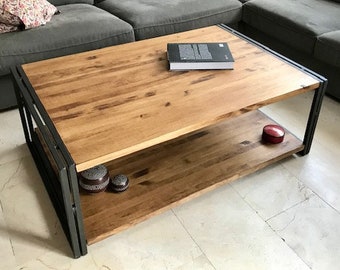 Table basse de style industriel