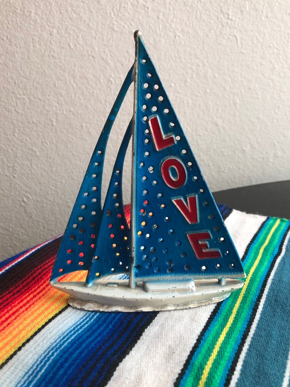 Vintage metal 70s Love sailboat earring holder by 