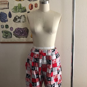 Clearance//Vintage checkered high waisted shorts women’s size s/m