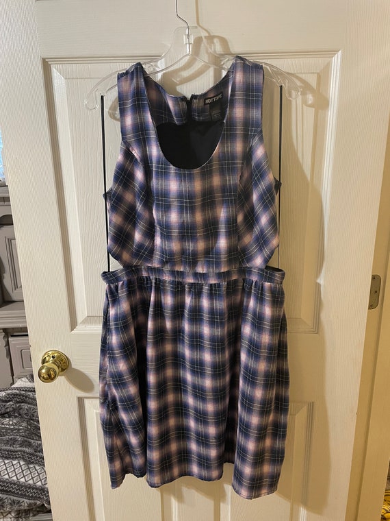 Thrifted plaid goth grunge side cut out Hot Topic 
