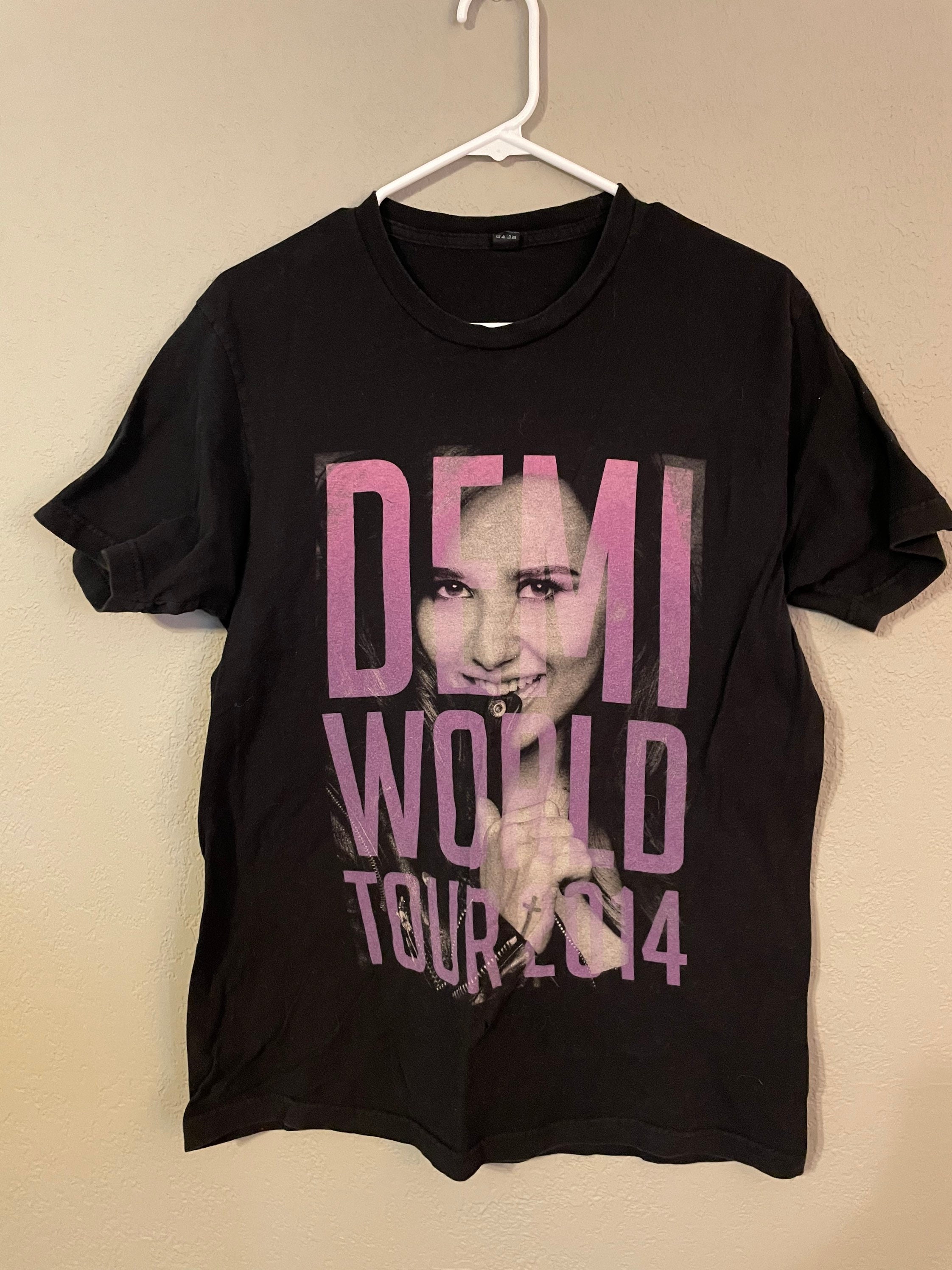 Demi Lovato Holy Fvck Tour Setlist 2022 Merch, Demi Lovato Denver Rosemont  Detroit Washington T-Shirt