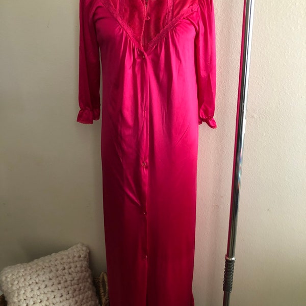 Vintage 70s/80s JCPENNEY magenta pink night gown and robe set size small