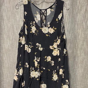 slim fit dress slacks Dress Casual Midi By Torrid In Tan & White, Size: M – Clothes Mentor  Rochester Hills MI #311