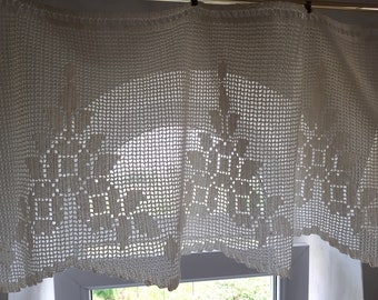 Vintage Floral crochet Beige cotton fabric valance curtain, vintage cafe curtain, crochet curtain, kitchen valance, retro valance (15)