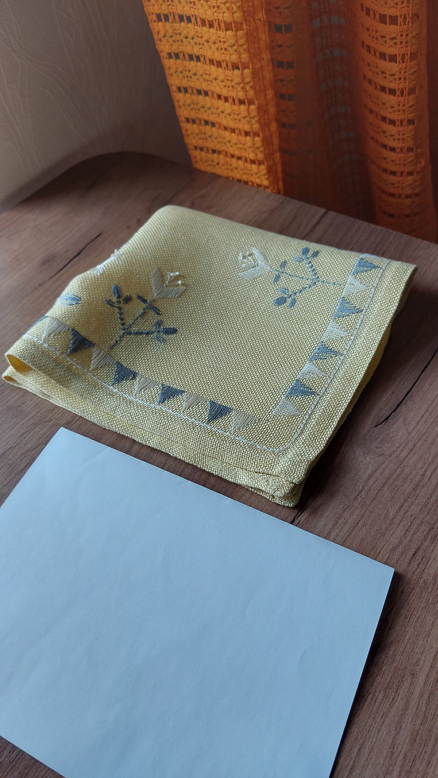 Hand Embroidered Scandinavian Vintage Table Mat , Table Decor , Hand ...