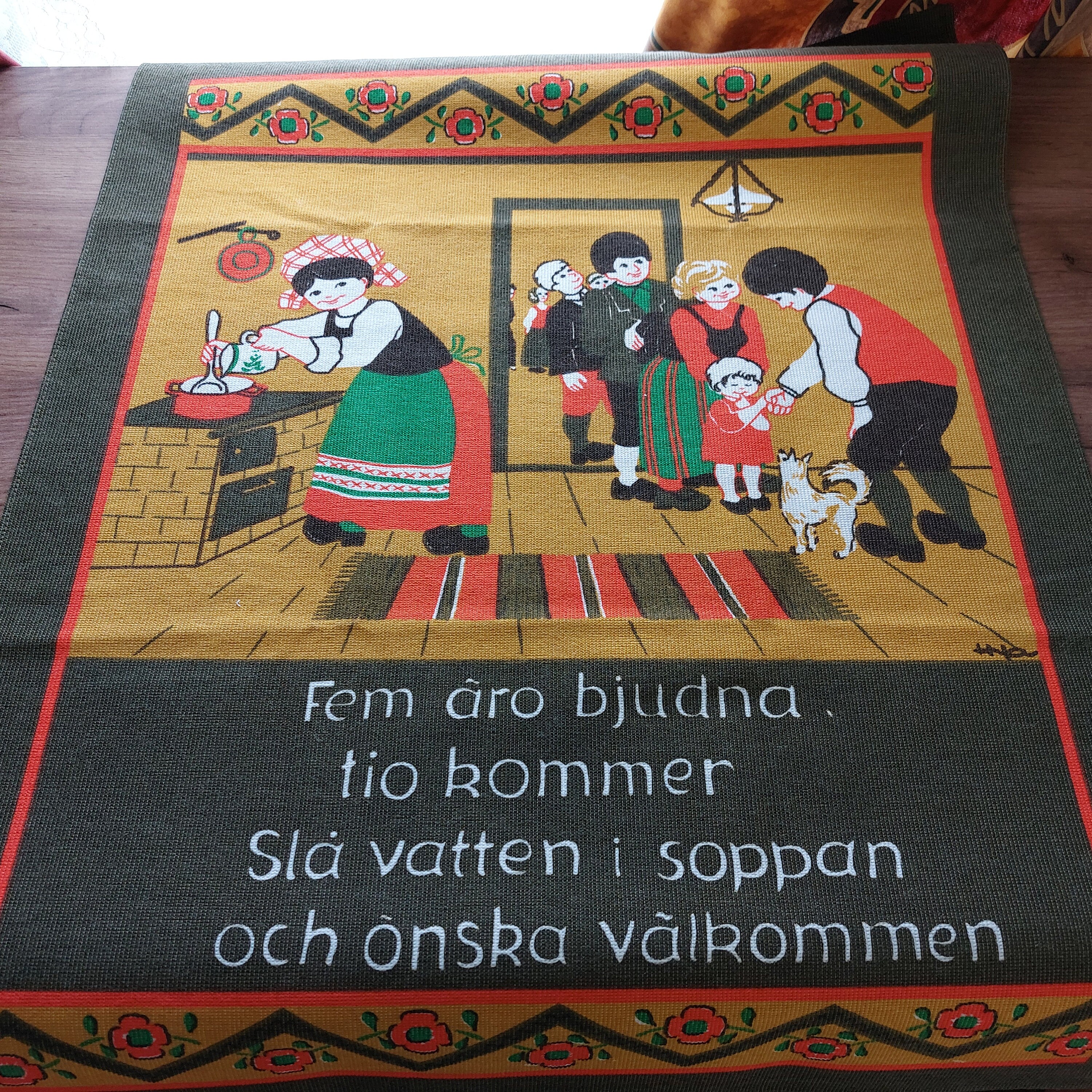 ヴィンテージスウェーデンの伝統的なウェルカム壁掛け、タペストリー