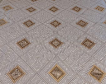 Medium large 60s 70s woven embroidered tablecloth, larger kitchen table cover, decorative tablecloth , living room warming (E15)