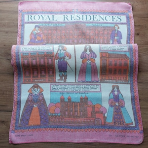 Vintage Royal Residences collectible tea towel , Vintage England tea towel , collectible dish towel , Vintage Housewarming (EB)