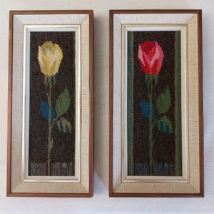 2x 60s - 70s Roses handwoven wool wall hangings , Swedish vintage handwoven tapestry in frame, flowers wall hanging , Entry way warming (8m)