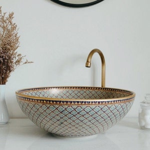 Thai Benjarong / Ceramic sink / bathroom sink / countertop basin / hand painted / hand made / gold paint ( 12% of gold )