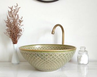 Green Thai Benjarong / ceramic sink / bathroom sink / countertop basin / hand painted / hand made / gold paint (12% gold)