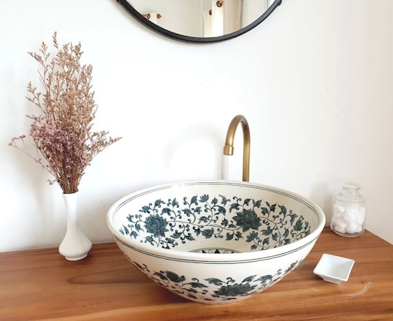 Ceramic bathroom sink deals
