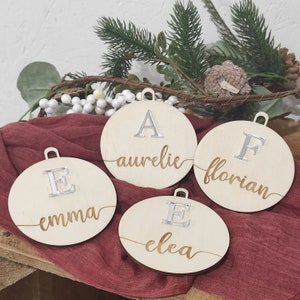 Wooden and plexiglass Christmas ball, personalized first name initials