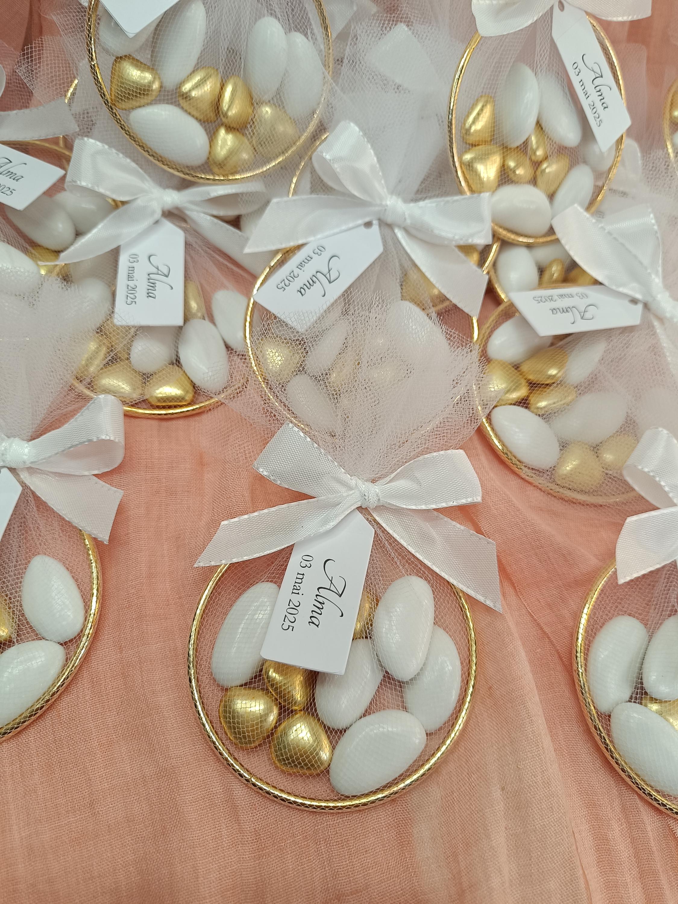 Cadeaux d’invités mariage, baptême et anniversaires avec dragées Cadeaux d’invités mariage, baptême et anniversaires avec dragées