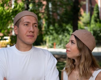 Linen-Blend Docker Cap: Beige Duck Canvas, Adjustable Unisex Beanie