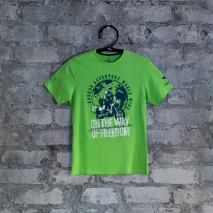 OTWOF moto zaļš T-krekls (OTWOF motorcycle green T-shirt)