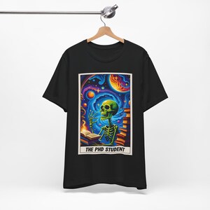 T-shirt unisexe Tarot drôle pour doctorants : cadeaux de remise des diplômes de doctorat pour lui 2024 Nouveauté académique drôle Doctorat
