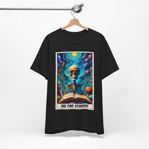 T-shirt unisexe Tarot drôle pour doctorants : cadeaux de remise des diplômes de doctorat pour lui 2024 Nouveauté académique drôle Doctorat