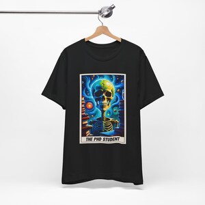 T-shirt unisexe Tarot drôle pour doctorants : cadeaux de remise des diplômes de doctorat pour lui 2024 Nouveauté académique drôle Doctorat
