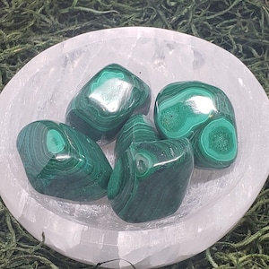 Malachite Tumled Stone